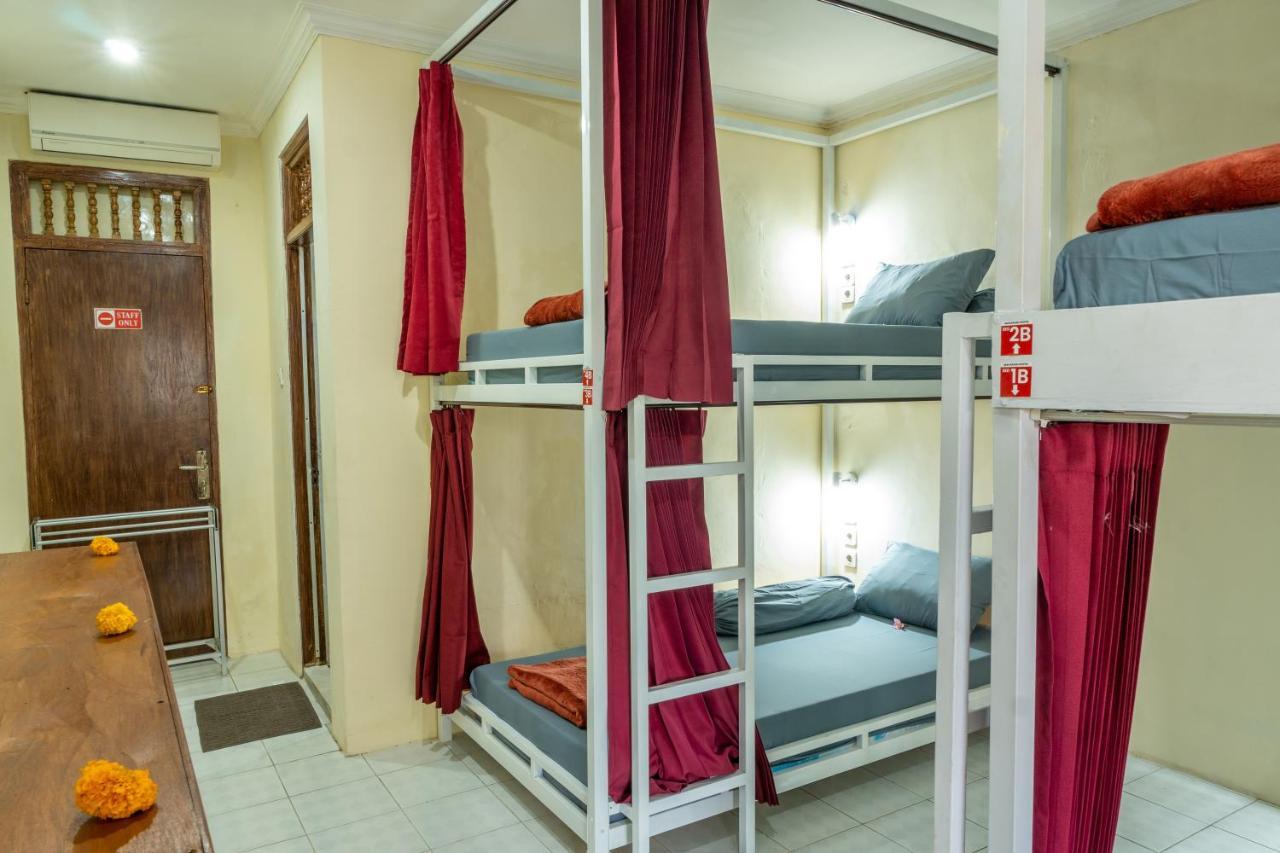 Maharani Hostel ウブド エクステリア 写真