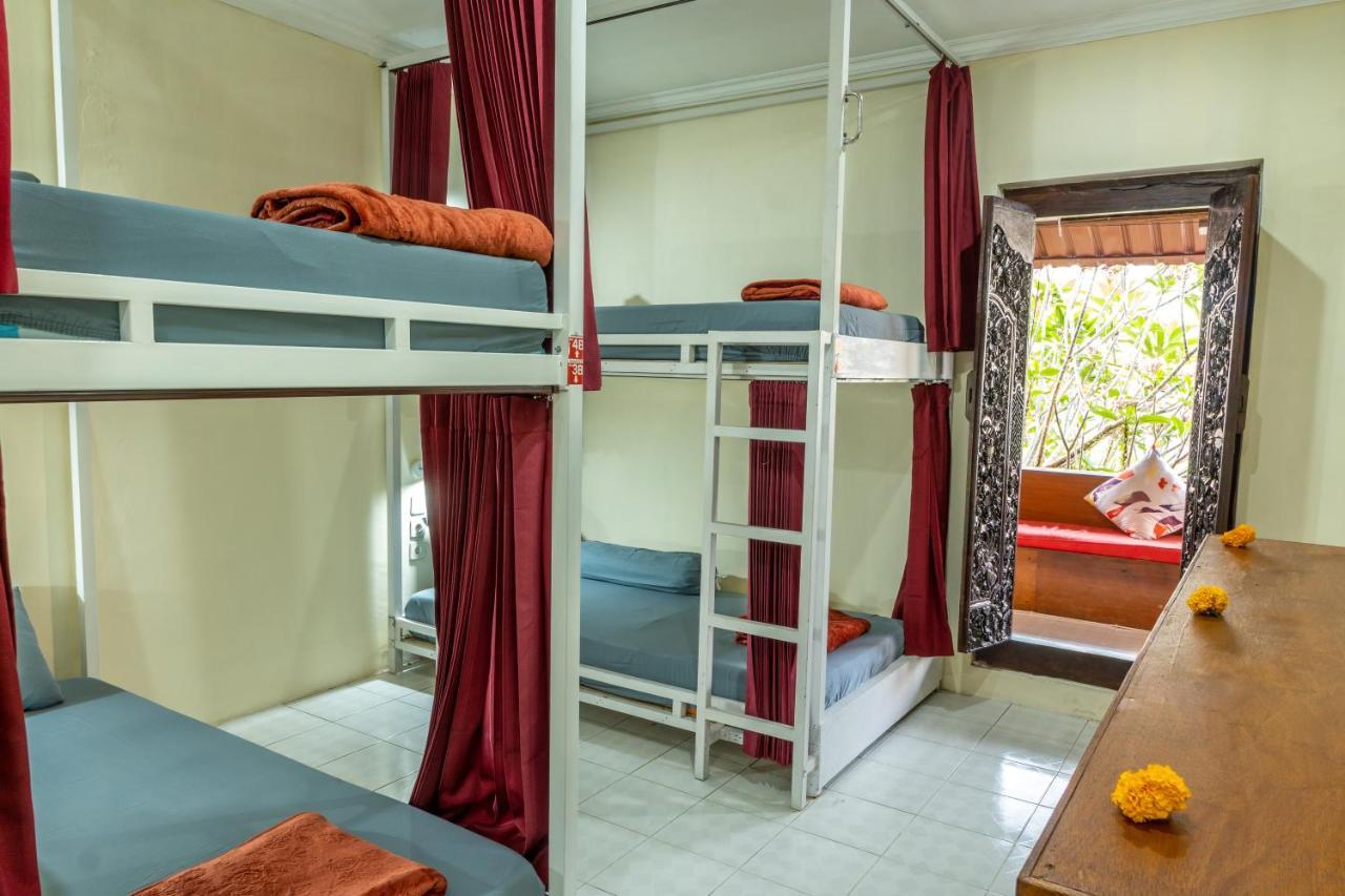 Maharani Hostel ウブド エクステリア 写真