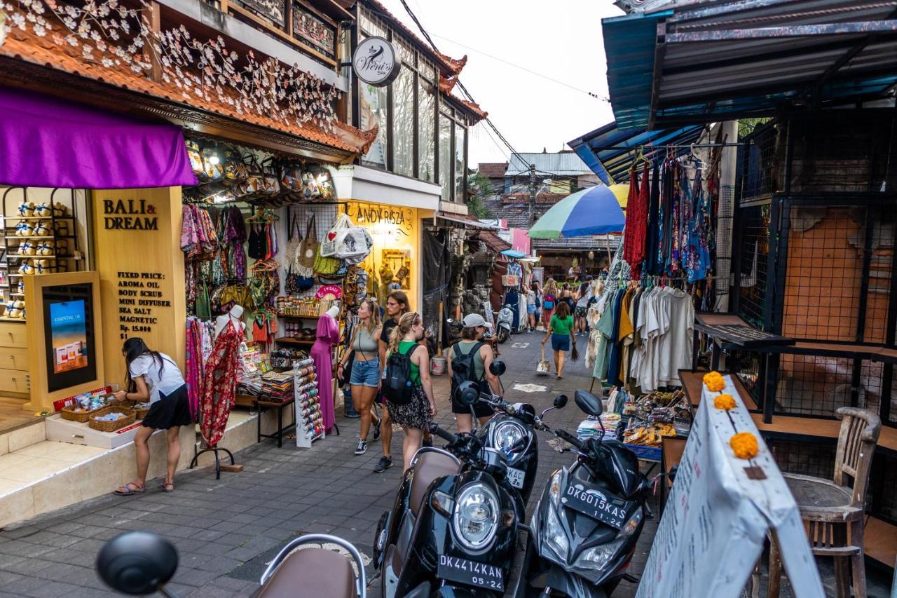 Maharani Hostel ウブド エクステリア 写真