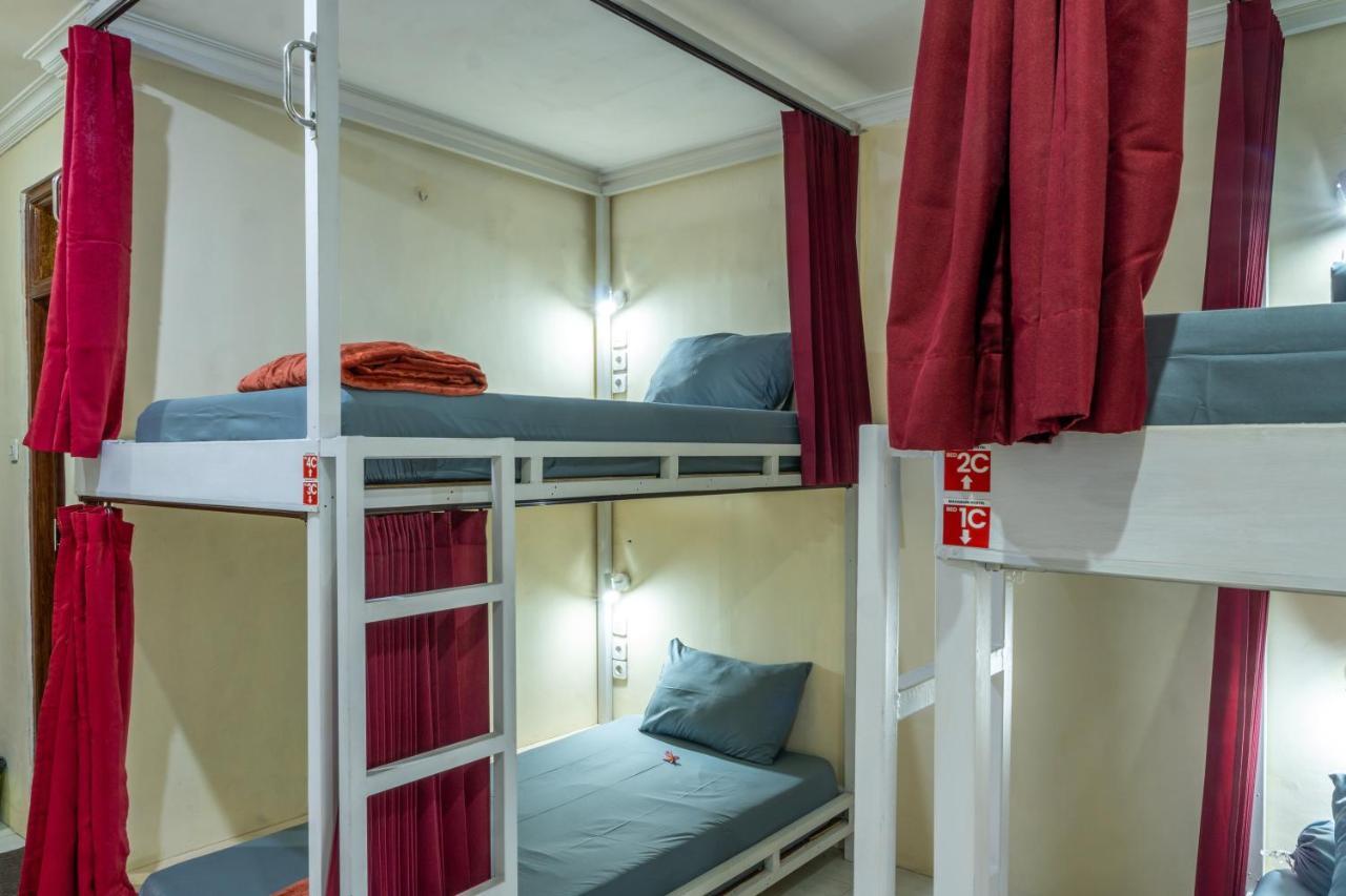 Maharani Hostel ウブド エクステリア 写真