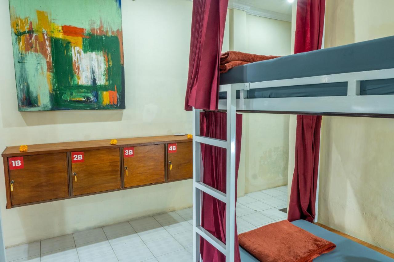 Maharani Hostel ウブド エクステリア 写真